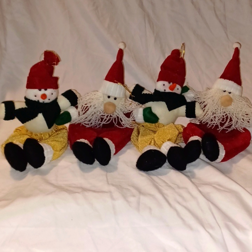 4 Santas and Snowmen Felt Plush Soft Long Fabric Legs Christmas Holiday Decor